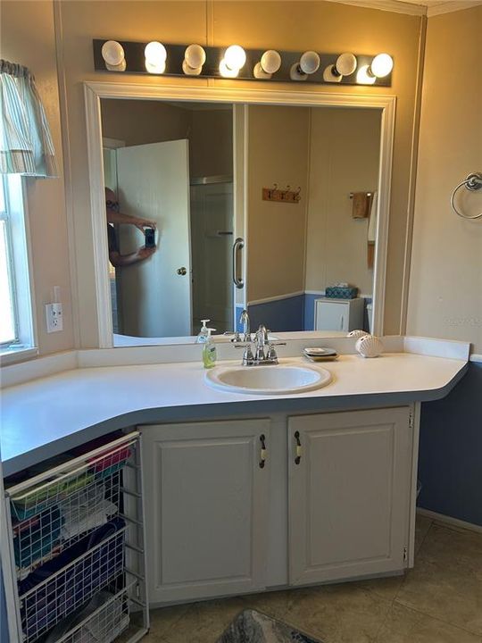 For Sale: $149,000 (2 beds, 2 baths, 1176 Square Feet)