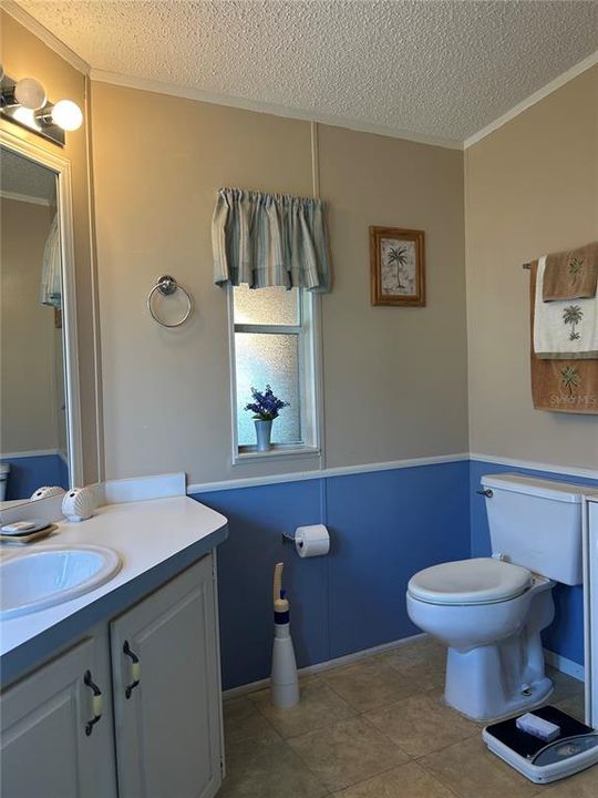 For Sale: $149,000 (2 beds, 2 baths, 1176 Square Feet)