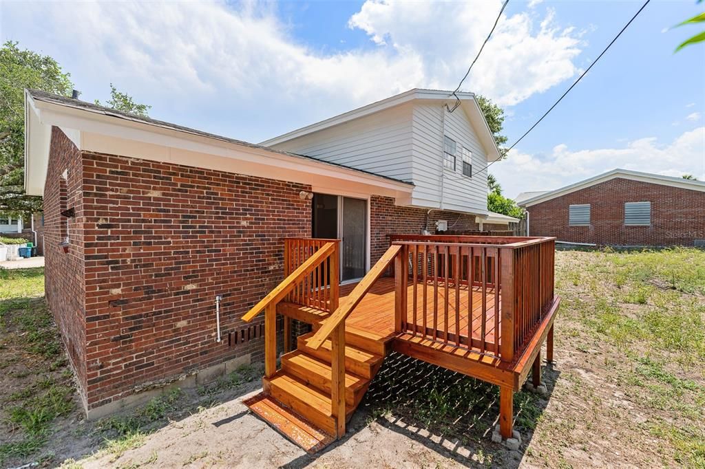 For Sale: $435,000 (3 beds, 2 baths, 1575 Square Feet)