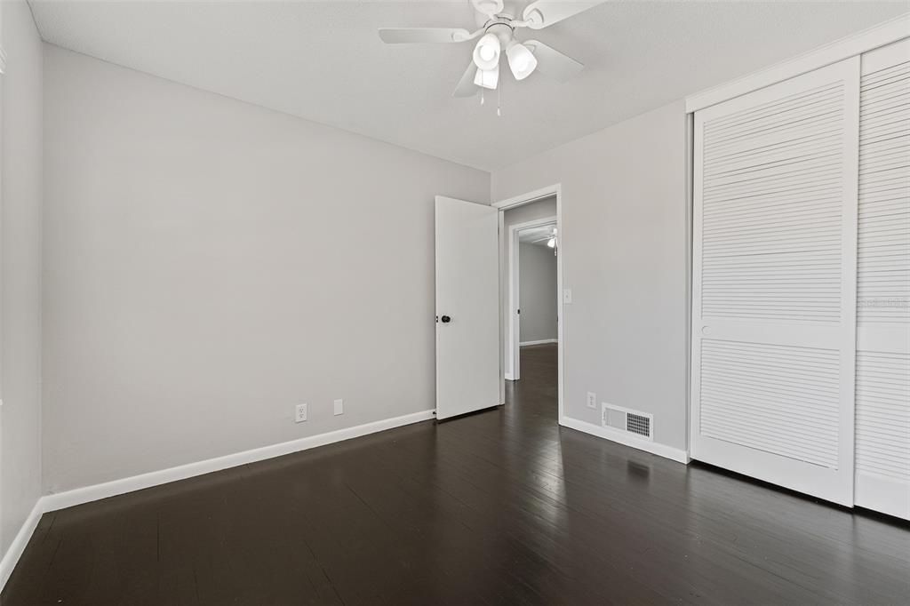 For Sale: $435,000 (3 beds, 2 baths, 1575 Square Feet)