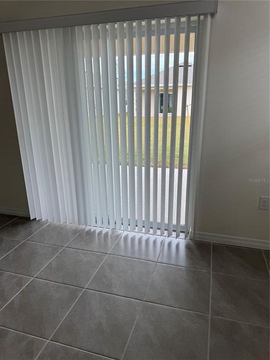 En Renta: $2,350 (3 camas, 2 baños, 1606 Pies cuadrados)