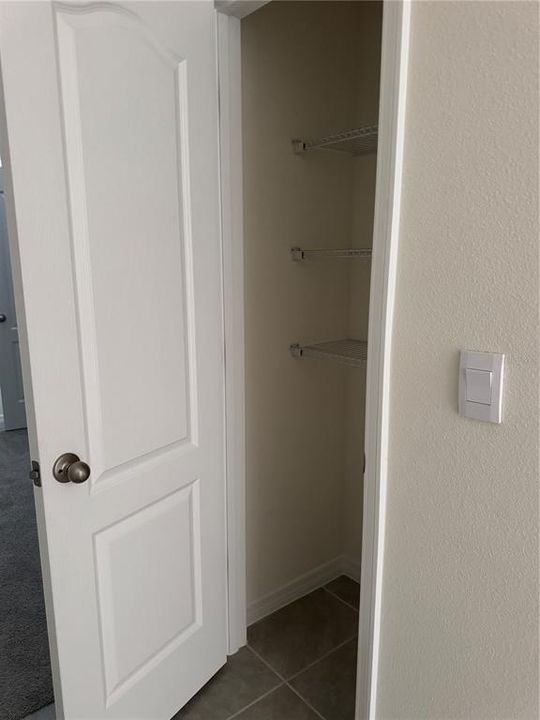 En Renta: $2,350 (3 camas, 2 baños, 1606 Pies cuadrados)