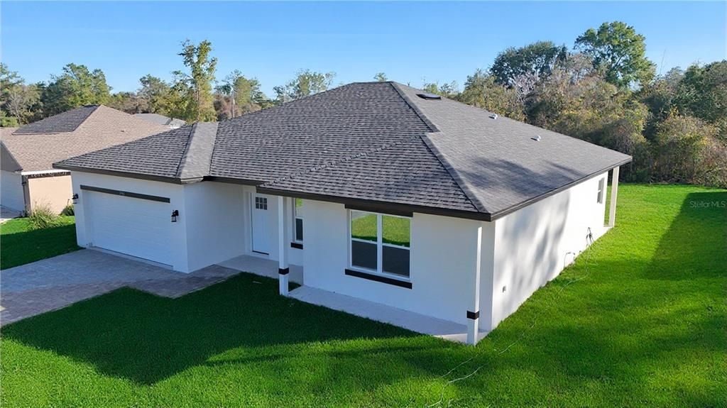 For Sale: $299,000 (4 beds, 2 baths, 1816 Square Feet)