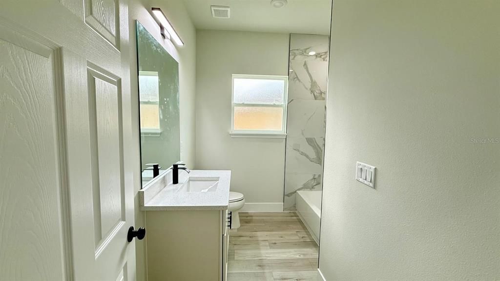 For Sale: $299,000 (4 beds, 2 baths, 1816 Square Feet)