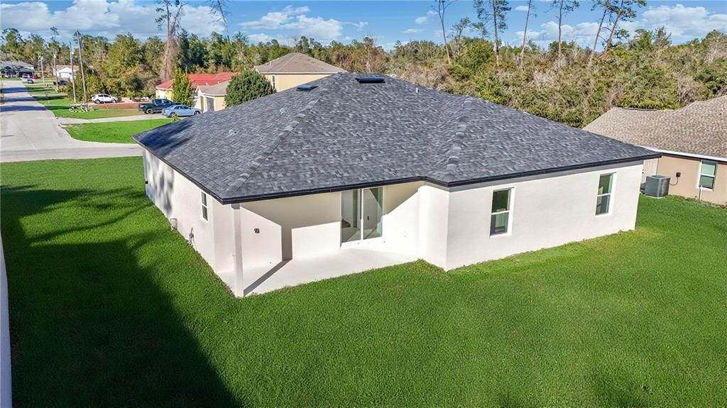 For Sale: $299,000 (4 beds, 2 baths, 1816 Square Feet)