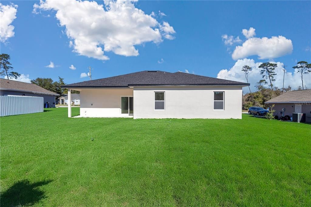 For Sale: $299,000 (4 beds, 2 baths, 1816 Square Feet)