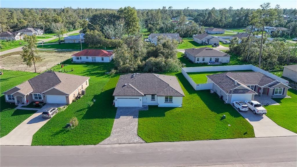 For Sale: $299,000 (4 beds, 2 baths, 1816 Square Feet)