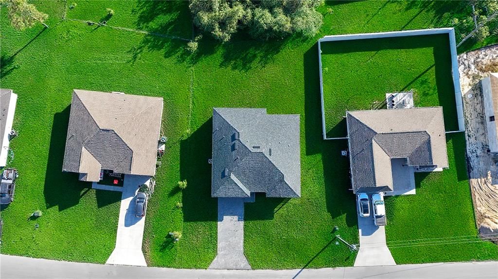 For Sale: $299,000 (4 beds, 2 baths, 1816 Square Feet)