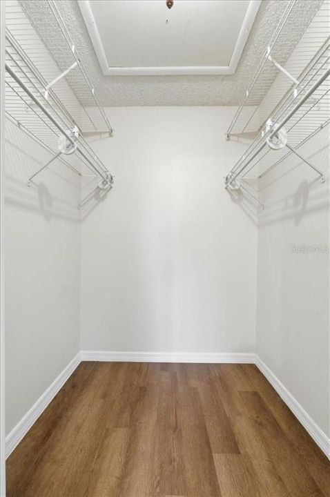 待售: $215,000 (3 贝兹, 2 浴室, 1294 平方英尺)