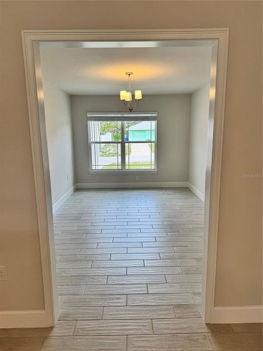 待售: $404,750 (3 贝兹, 3 浴室, 2117 平方英尺)