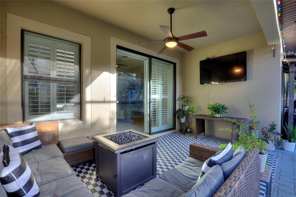 En Venta: $499,000 (4 camas, 3 baños, 2381 Pies cuadrados)