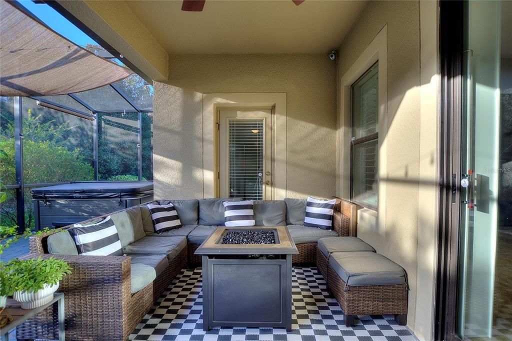 En Venta: $499,000 (4 camas, 3 baños, 2381 Pies cuadrados)