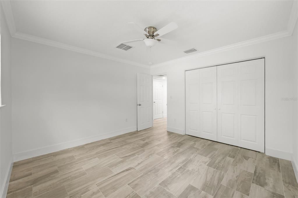 For Rent: $3,800 (4 beds, 2 baths, 1966 Square Feet)