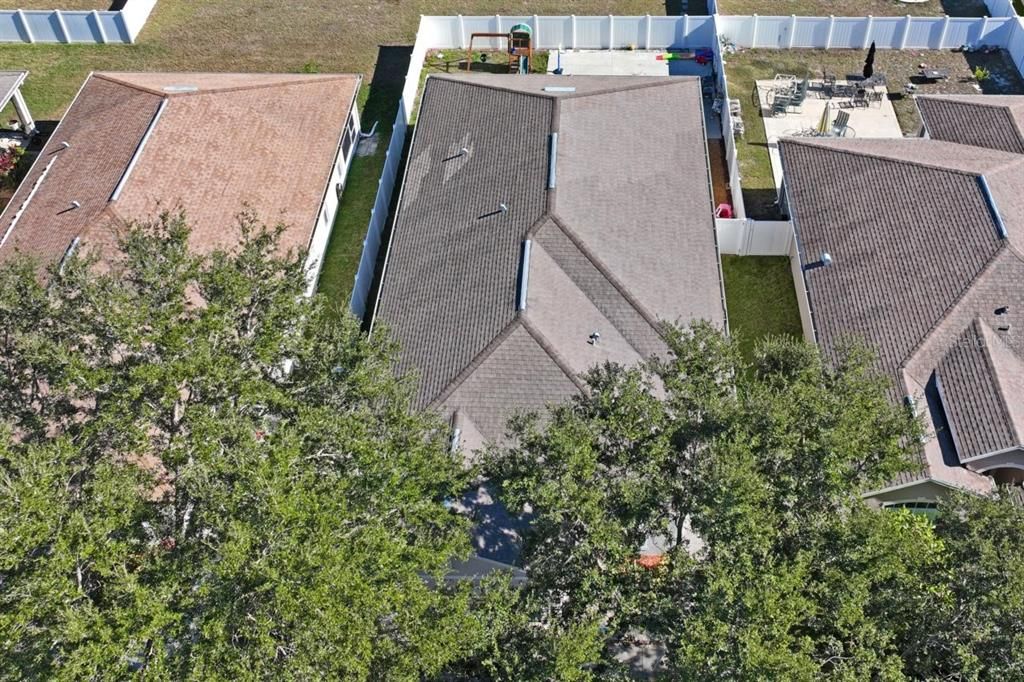 For Sale: $375,000 (4 beds, 2 baths, 1938 Square Feet)