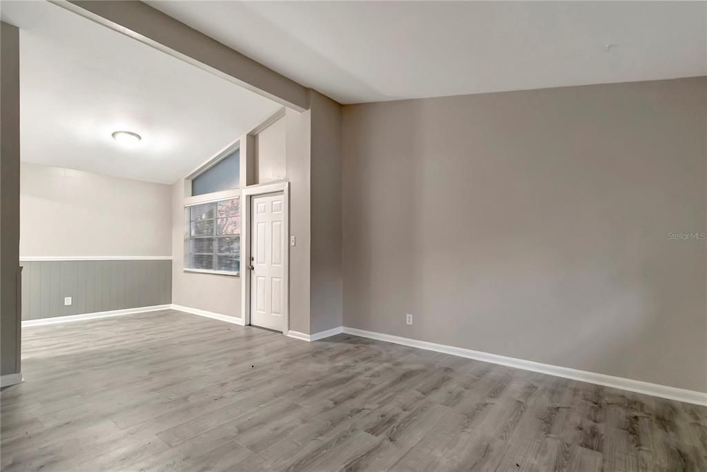 待售: $299,000 (3 贝兹, 2 浴室, 1000 平方英尺)