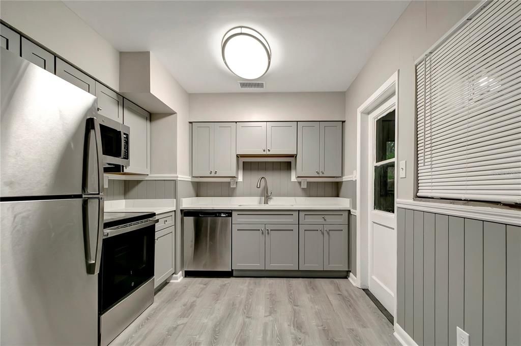 待售: $299,000 (3 贝兹, 2 浴室, 1000 平方英尺)