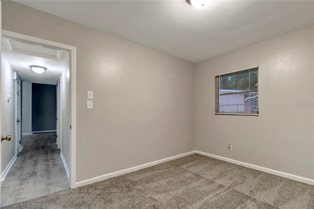 待售: $299,000 (3 贝兹, 2 浴室, 1000 平方英尺)