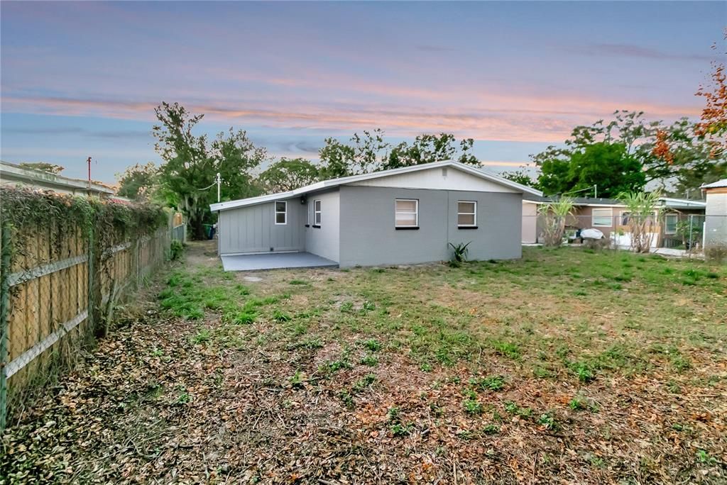 待售: $299,000 (3 贝兹, 2 浴室, 1000 平方英尺)