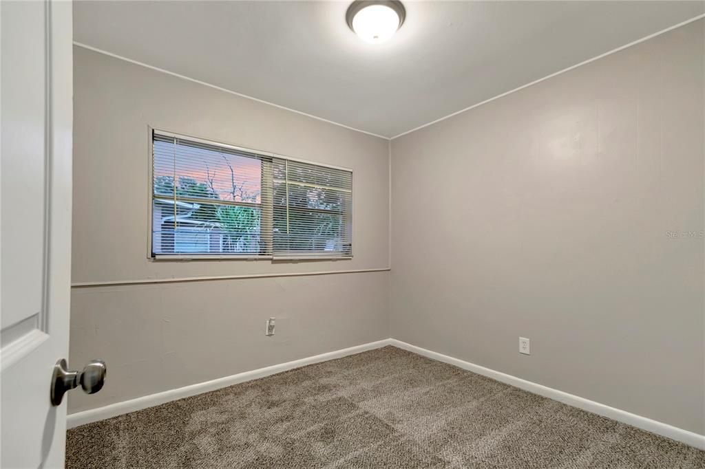 待售: $299,000 (3 贝兹, 2 浴室, 1000 平方英尺)