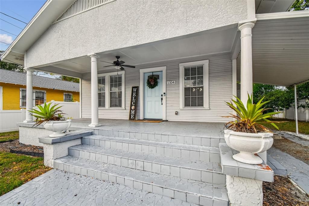 En Venta: $355,000 (3 camas, 2 baños, 1104 Pies cuadrados)