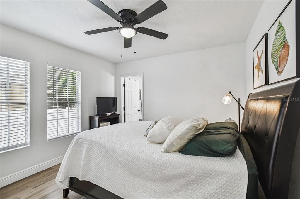 En Venta: $355,000 (3 camas, 2 baños, 1104 Pies cuadrados)