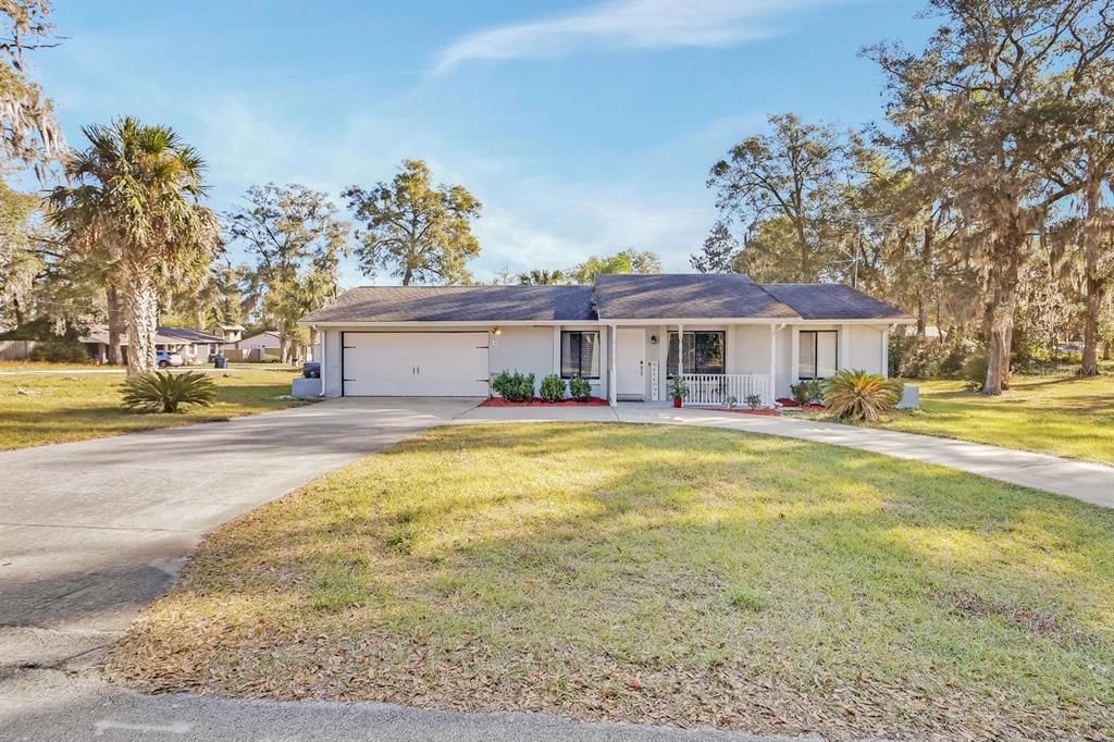 待售: $224,900 (2 贝兹, 2 浴室, 888 平方英尺)