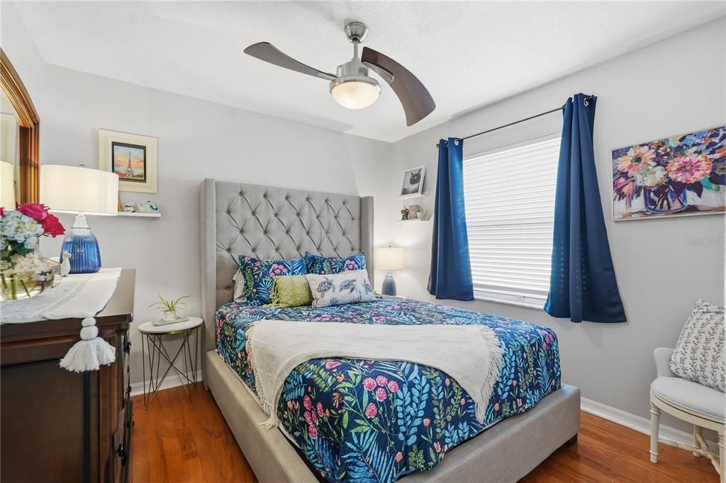 For Sale: $480,000 (3 beds, 3 baths, 2430 Square Feet)