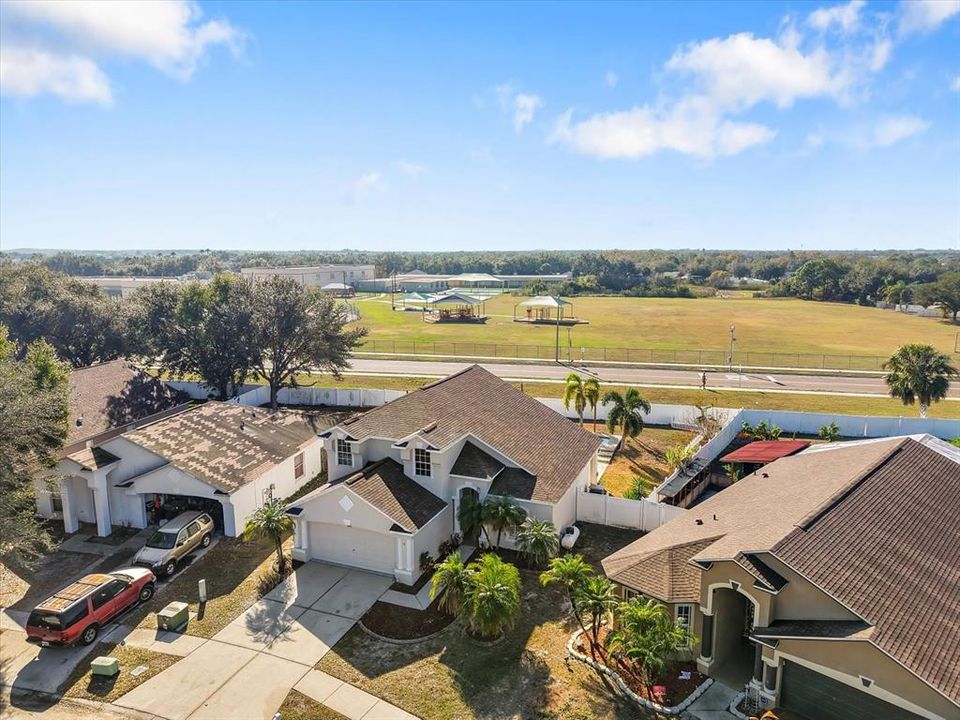 待售: $415,000 (3 贝兹, 2 浴室, 1822 平方英尺)