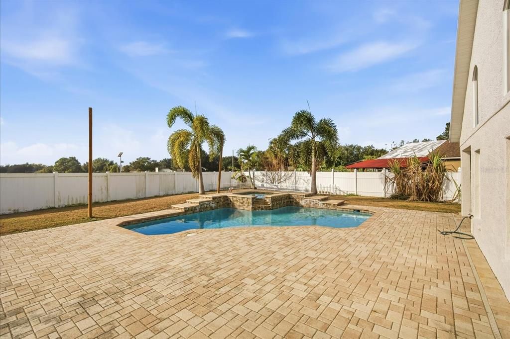 待售: $415,000 (3 贝兹, 2 浴室, 1822 平方英尺)