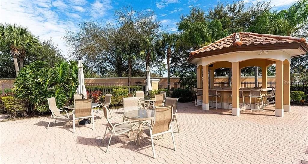 待售: $335,000 (3 贝兹, 2 浴室, 1812 平方英尺)