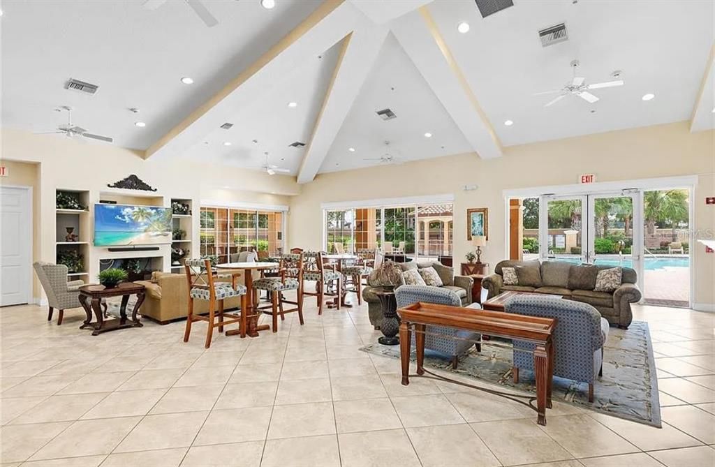 待售: $335,000 (3 贝兹, 2 浴室, 1812 平方英尺)