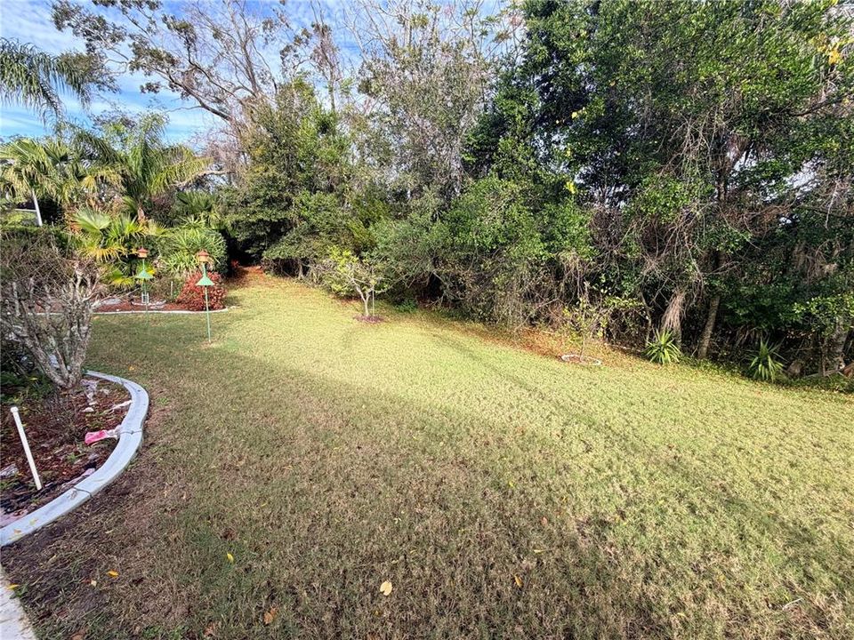 待售: $350,000 (3 贝兹, 2 浴室, 2346 平方英尺)