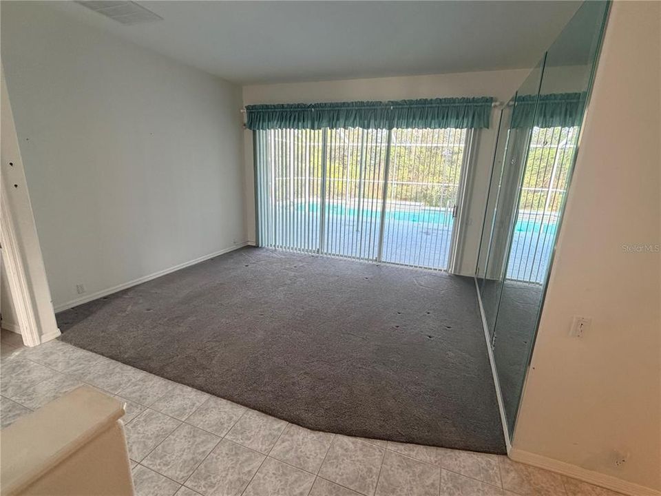 待售: $350,000 (3 贝兹, 2 浴室, 2346 平方英尺)