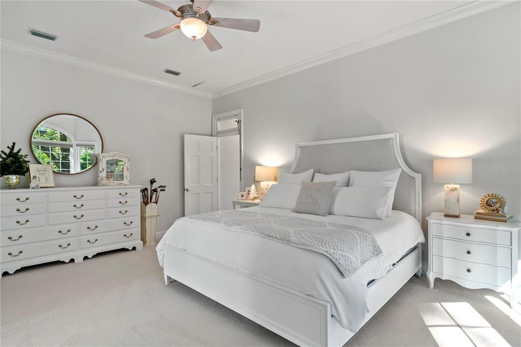 For Sale: $1,150,000 (4 beds, 4 baths, 3683 Square Feet)