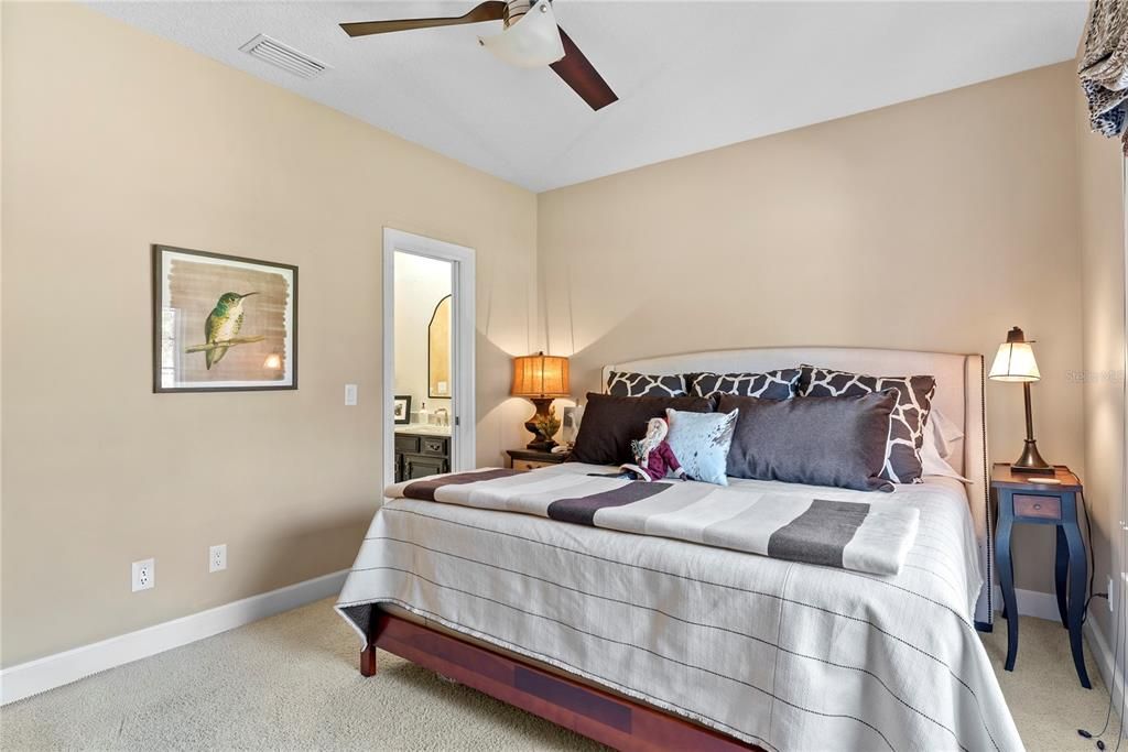 For Sale: $1,150,000 (4 beds, 4 baths, 3683 Square Feet)