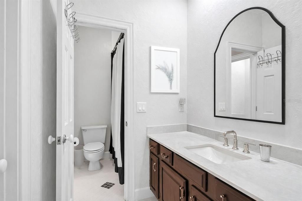 For Sale: $1,150,000 (4 beds, 4 baths, 3683 Square Feet)