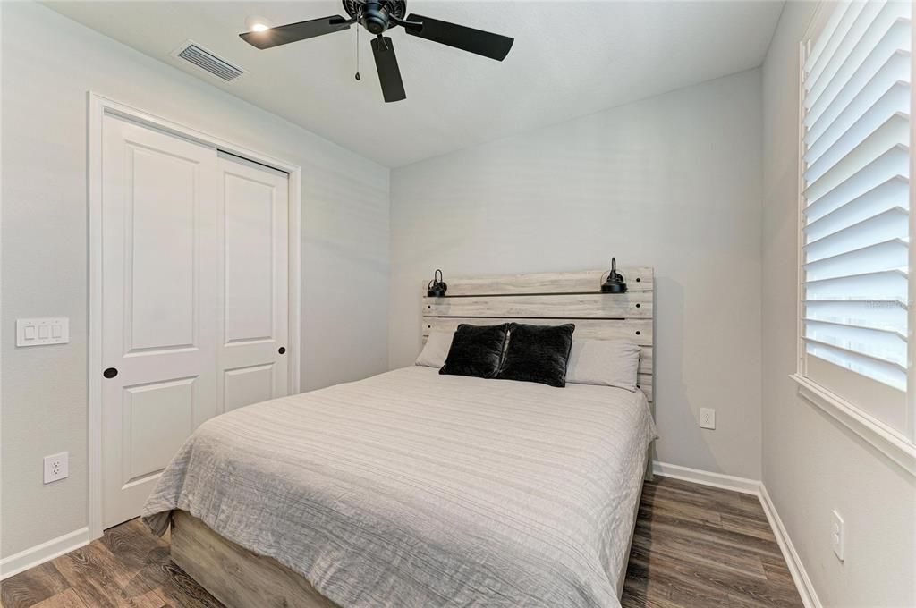 待售: $634,900 (4 贝兹, 3 浴室, 2370 平方英尺)