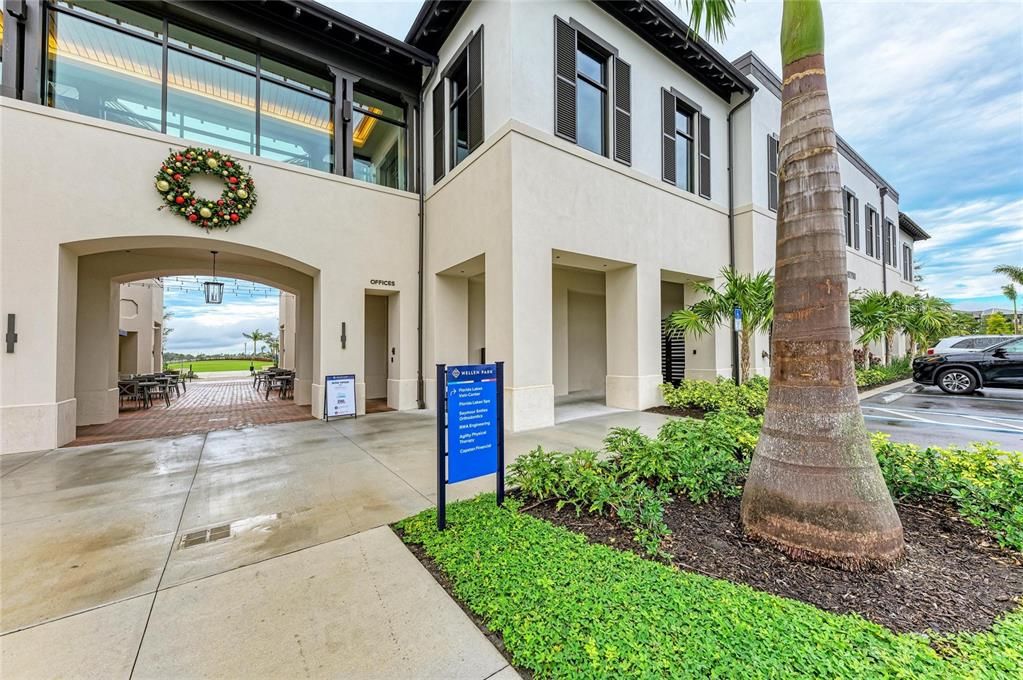 待售: $634,900 (4 贝兹, 3 浴室, 2370 平方英尺)