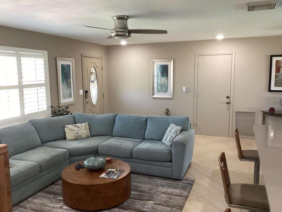 For Sale: $775,000 (3 beds, 2 baths, 1900 Square Feet)