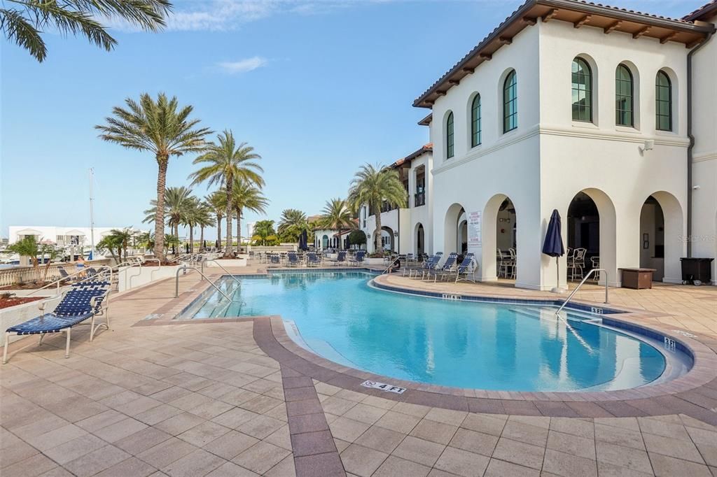 待售: $720,000 (3 贝兹, 2 浴室, 1884 平方英尺)