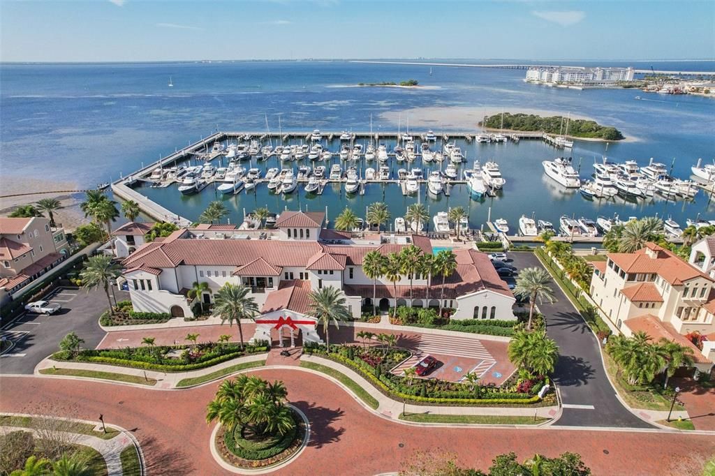 待售: $720,000 (3 贝兹, 2 浴室, 1884 平方英尺)