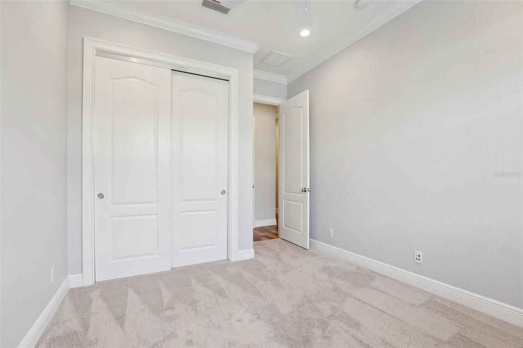 待售: $720,000 (3 贝兹, 2 浴室, 1884 平方英尺)