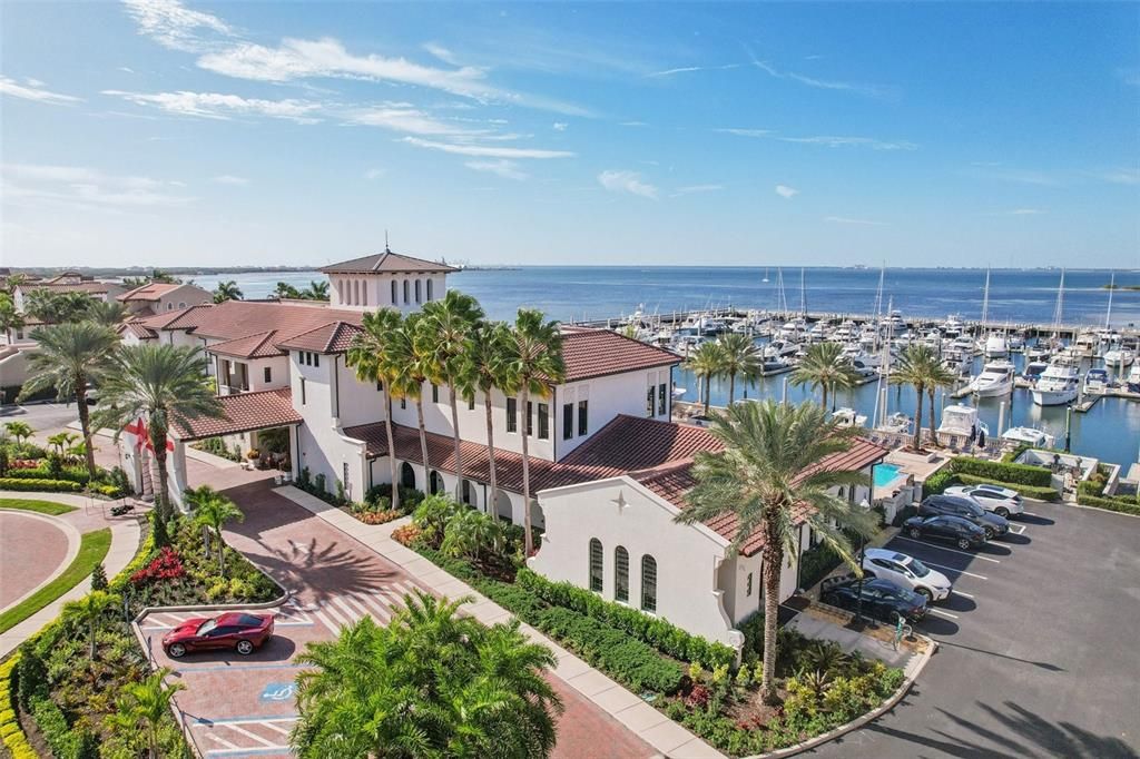 待售: $720,000 (3 贝兹, 2 浴室, 1884 平方英尺)