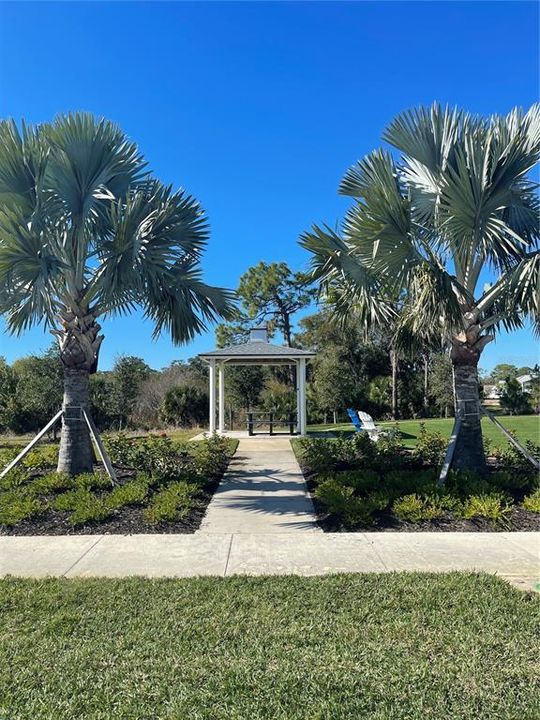 出租: $4,200 (5 贝兹, 4 浴室, 3019 平方英尺)