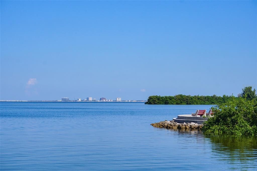 For Rent: $1,750 (1 beds, 1 baths, 654 Square Feet)