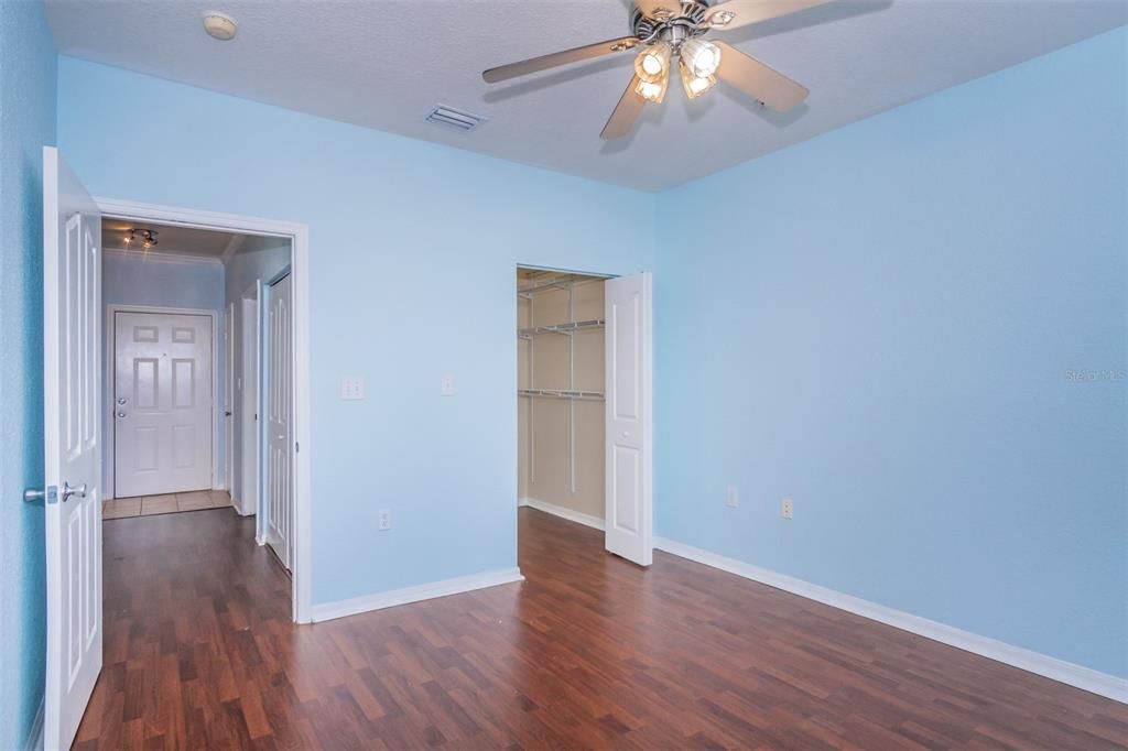 For Rent: $1,750 (1 beds, 1 baths, 654 Square Feet)