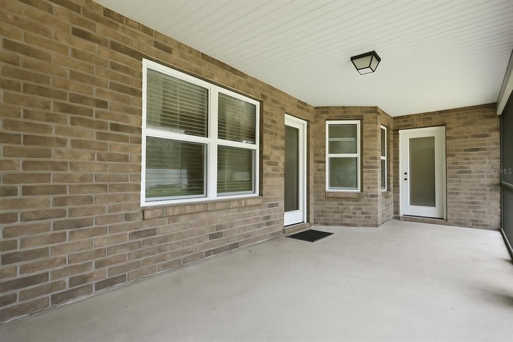 待售: $339,000 (4 贝兹, 3 浴室, 2254 平方英尺)