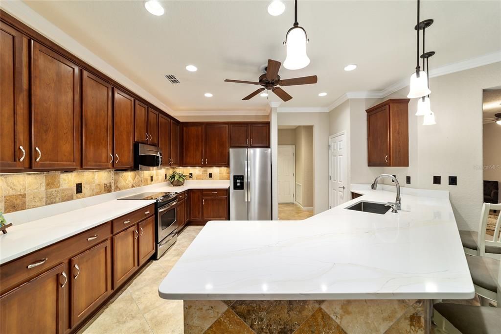 For Sale: $439,400 (3 beds, 2 baths, 2413 Square Feet)