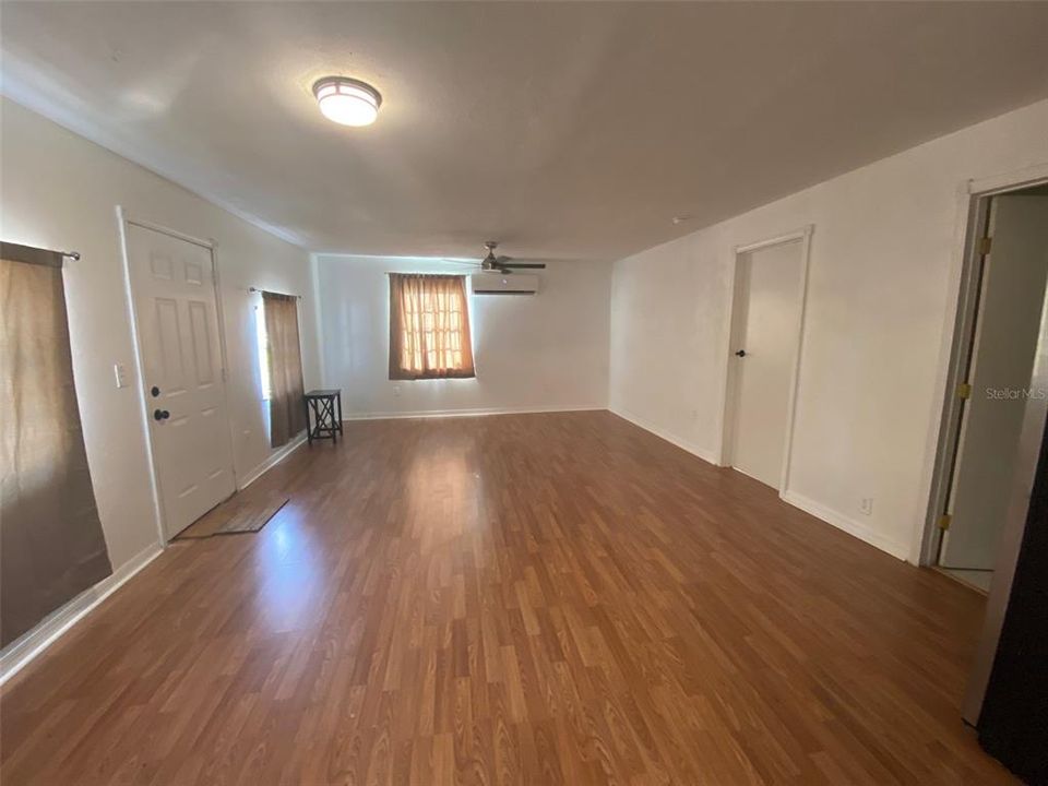 En Renta: $3,000 (5 camas, 4 baños, 3012 Pies cuadrados)