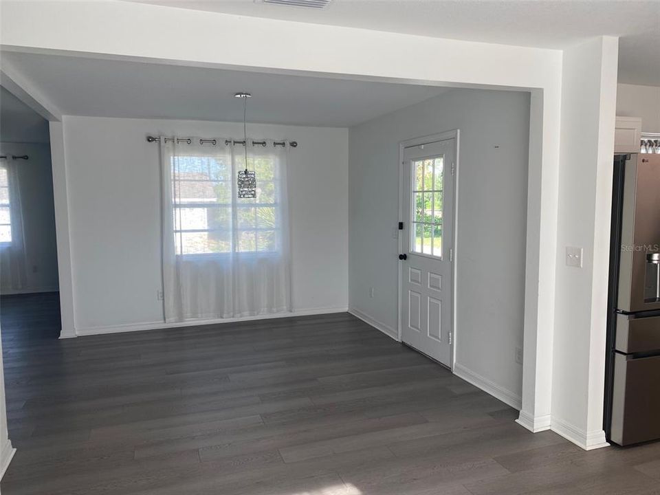 En Renta: $3,000 (5 camas, 4 baños, 3012 Pies cuadrados)